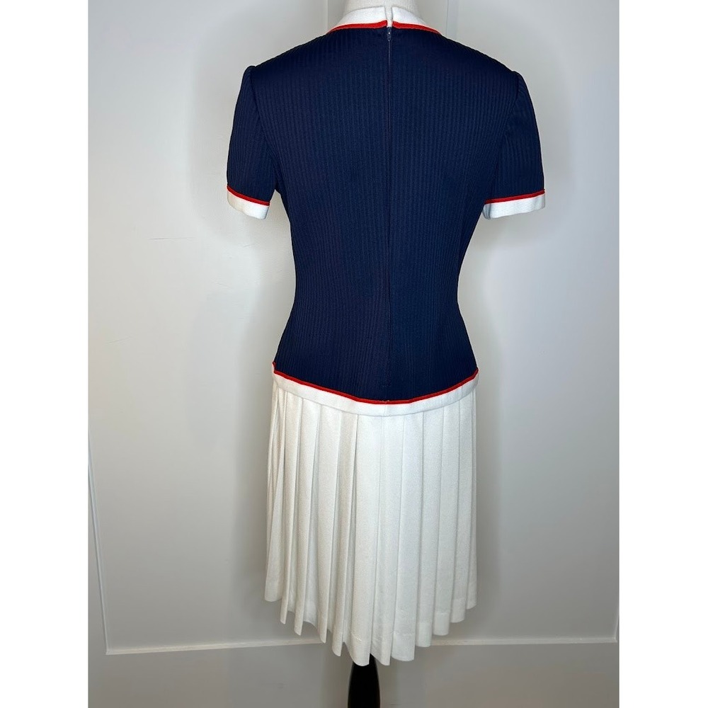 Vintage 1970s Leslie Fay Navy Blue White Pleated Knit Dress Red Trim V-Neck - Picture 6 of 15